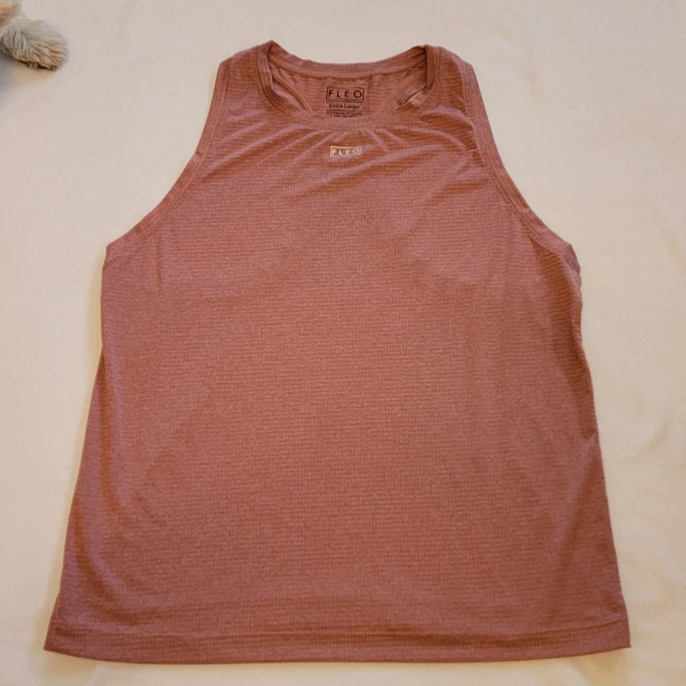 Fleo Racer Back Tank Top - Picture 1 of 3